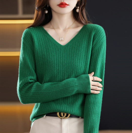 V-Neck Pullover Long Sleeve Solid Color Cashmere Sweater-2