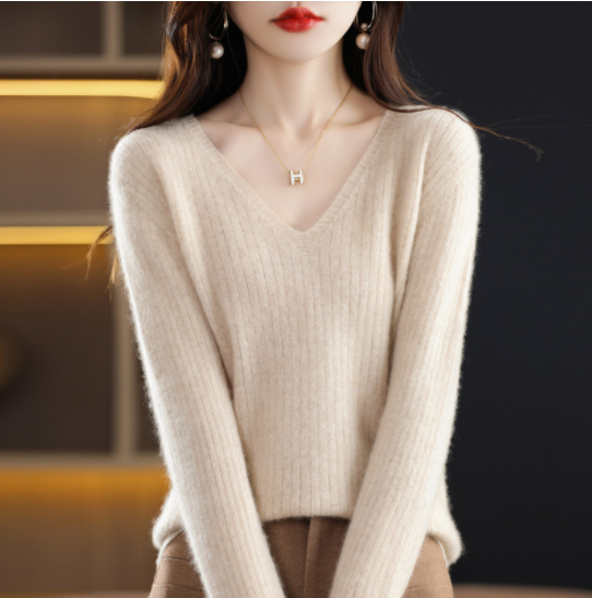 V-Neck Pullover Long Sleeve Solid Color Cashmere Sweater-4