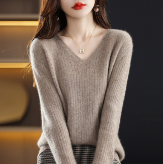 V-Neck Pullover Long Sleeve Solid Color Cashmere Sweater-5
