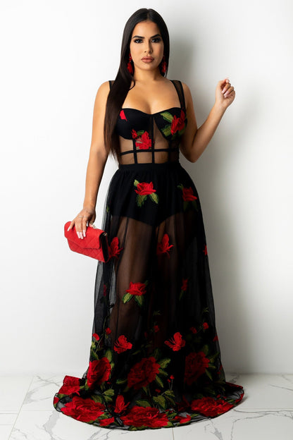 2023 nueva venta caliente 50% de descuentoEmbroidered Red Rose See Through Prom Vestidos Maxi